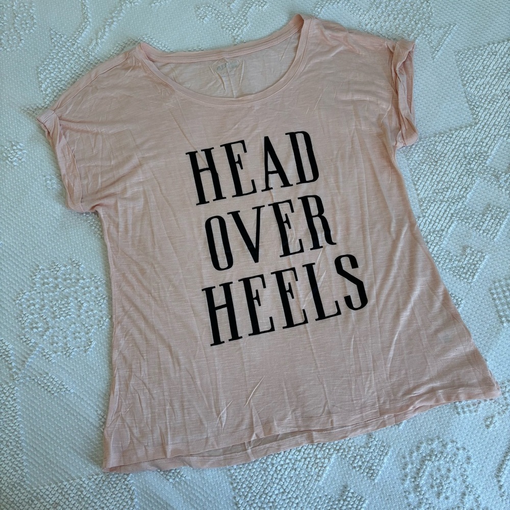 Apt.‎ 9 women’s size large pink short cuff sleeve head over heels graphic tee
